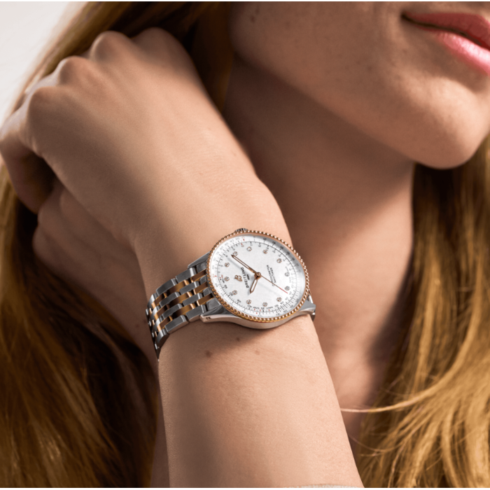 259822_01_Breitling_Navitimer_Automatic_36_U17327211A1U1_Juwelier_clem_Vercammen-4.png