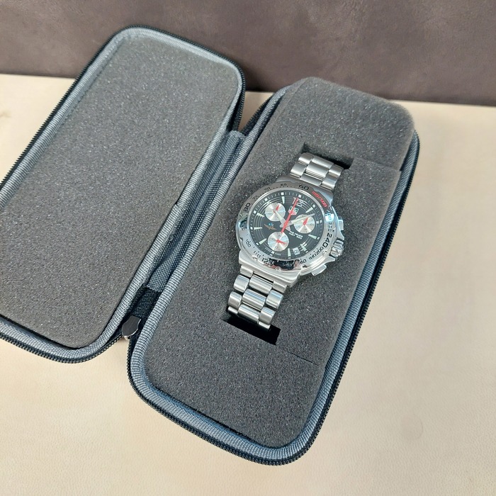 Tag_Heuer_Indy500_CAC111B_Tweedehands_77316-779_JUwelier_Clem_Vercammen-11.jpg