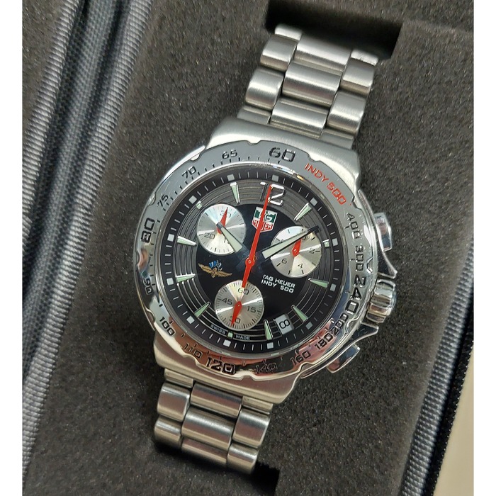 Tag_Heuer_Indy500_CAC111B_Tweedehands_77316-779_JUwelier_Clem_Vercammen-12.jpg