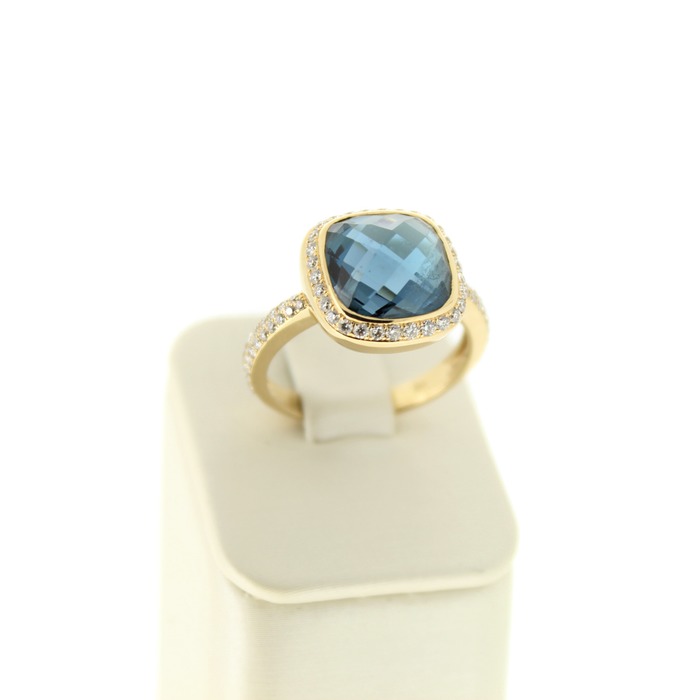Ring_geelgoud_18karaat_briljant_london_blue_tweedehands_77543-1679_Juwelier_Clem_Vercammen-3.jpg