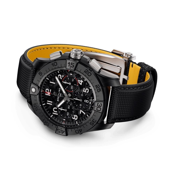 261192_01_Breitling_Avenger_B01_CHronograph_44_SB0147101B1X1_Juwelier_Clem_Vercammen-2.jpg