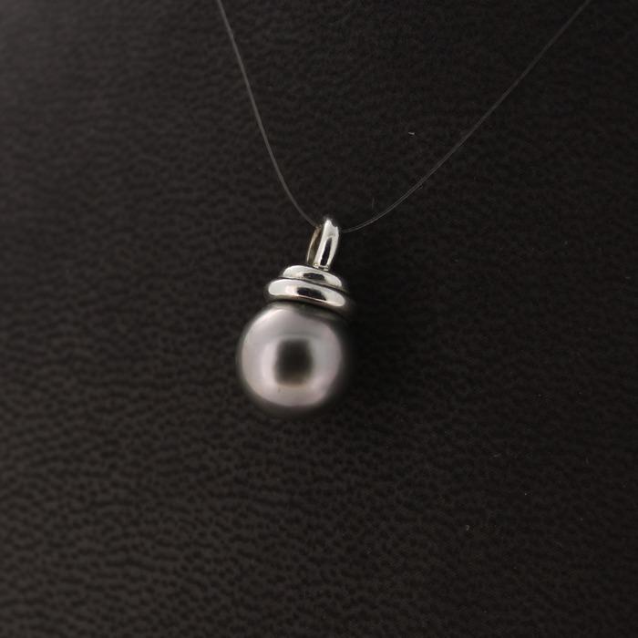 Oorbellen_witgoud_18karaat_tahiti_parel_tweedehands_77767-1705_Juwelier_Clem_Vercammen-10.jpg