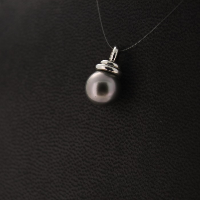 Oorbellen_witgoud_18karaat_tahiti_parel_tweedehands_77767-1705_Juwelier_Clem_Vercammen-9.jpg