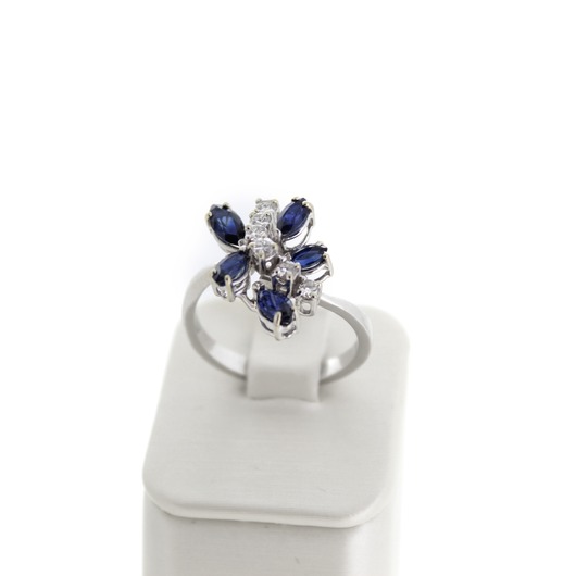 Juweel Ring witgoud 18 karaat briljanten en Saffier '77719-1709-TWDH' Juweel Ring witgoud 18 karaat briljanten en Saffier '77719-1709-TWDH'