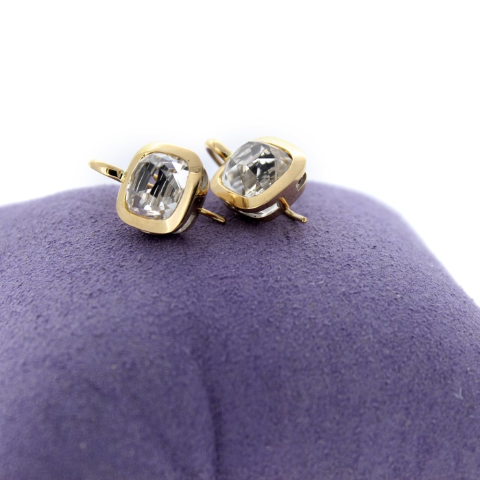 Peruzzi_oorbellen_geelgoud_18karaat_briljant_tweedehands_78811-1734_Juwelier_Clem_Vercammen-4.jpg