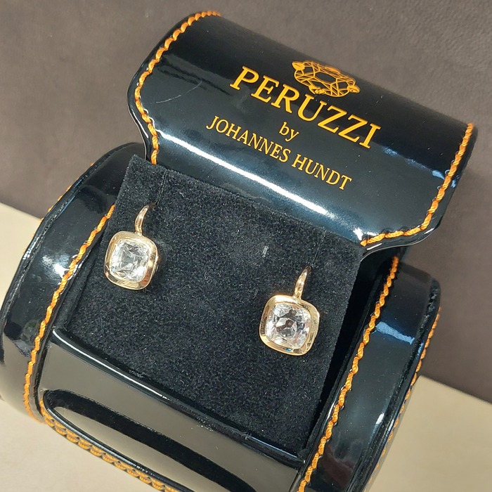Peruzzi_oorbellen_geelgoud_18karaat_briljant_tweedehands_78811-1734_Juwelier_Clem_Vercammen-8.jpg