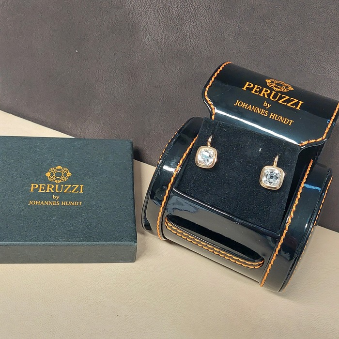 Peruzzi_oorbellen_geelgoud_18karaat_briljant_tweedehands_78811-1734_Juwelier_Clem_Vercammen-7.jpg