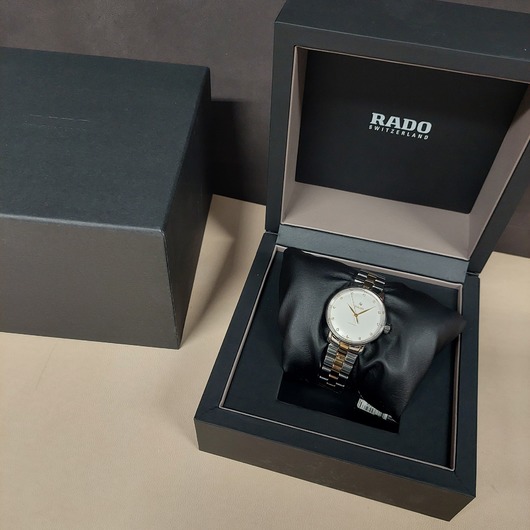Horloge Rado Coupole Classic Automatic R22862732