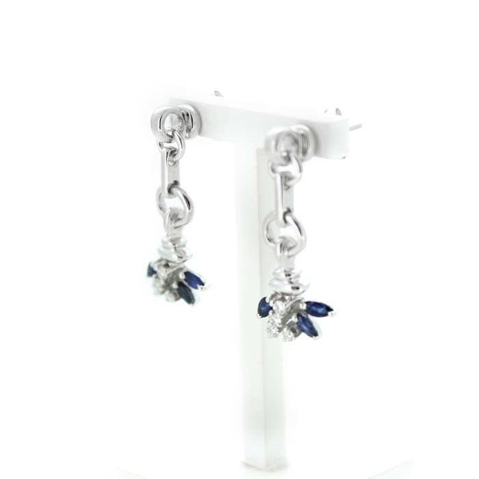 Oorbellen_Witgoud_18karaat_briljanten_saffier_tweedehands_79584-1771_Juwelier_Clem_Vercammen-2.jpg
