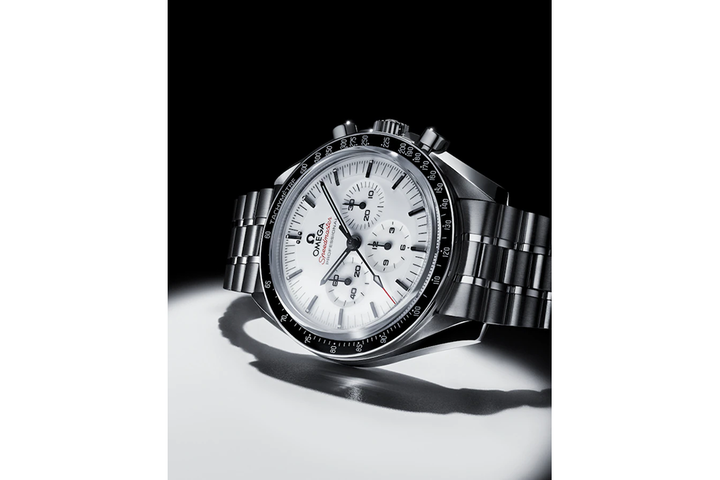 OMEGA Speedmaster Moonwatch OMEGA Speedmaster Moonwatch