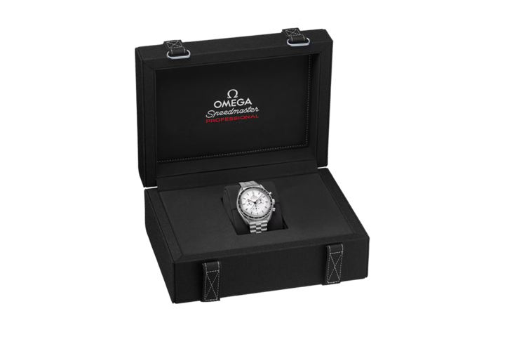 OMEGA Speedmaster Moonwatch OMEGA Speedmaster Moonwatch