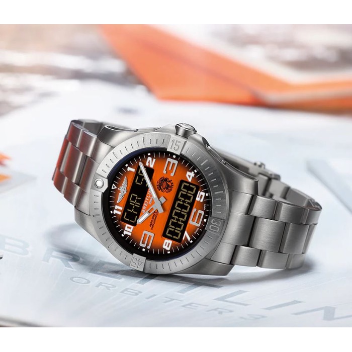 263147_01_Breitling_Aerospace_B70_Orbiter_25th_Anniversary_EB70101A101E1_Juwelier_Clem_Vercammen-2.jpg