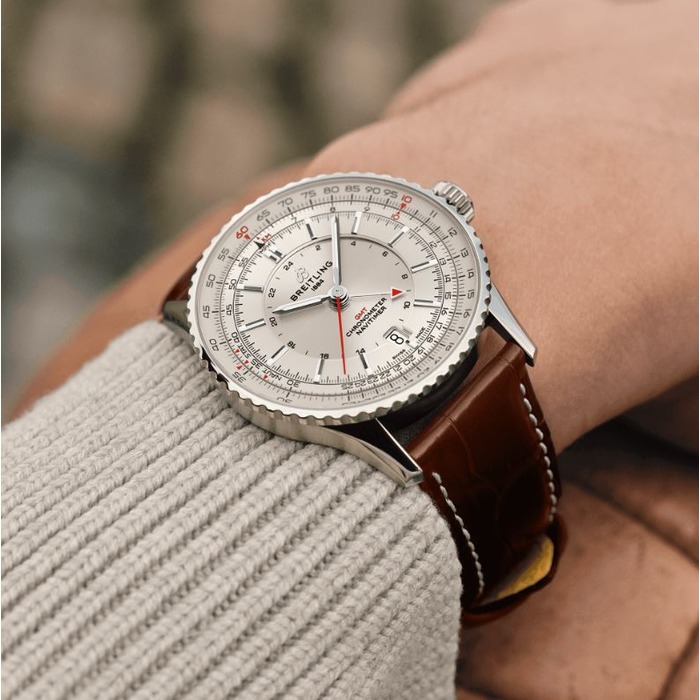 263149_01_Breitling_Navitimer_Auto_GMT_41_B32_A32310211G1P1_Juwelier_Clem_Vercammen-4.jpg