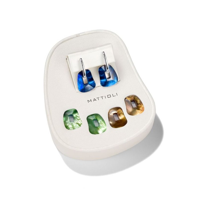 262840_01_Mattioli_Puzzle_Small_Earrings_In_White_Gold_And_3_Pairs_Of_Coloured_Puzzles_MOR054B001_Juwelier_Clem_Vercammen.jpg