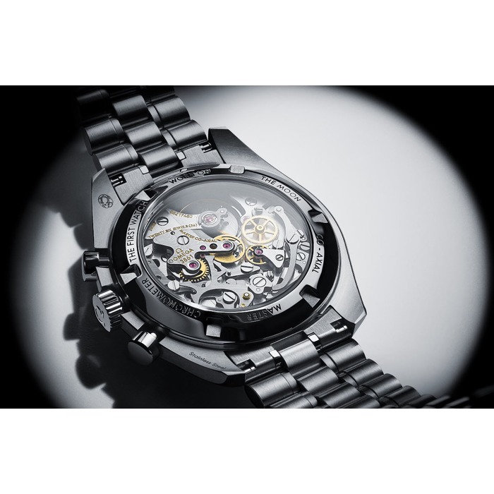263163_01_omega-speedmaster-moonwatch-professional-co-axial-master-chronometer-chronograph-42-mm-31030425004001-Clem_vercammen-7.jpg