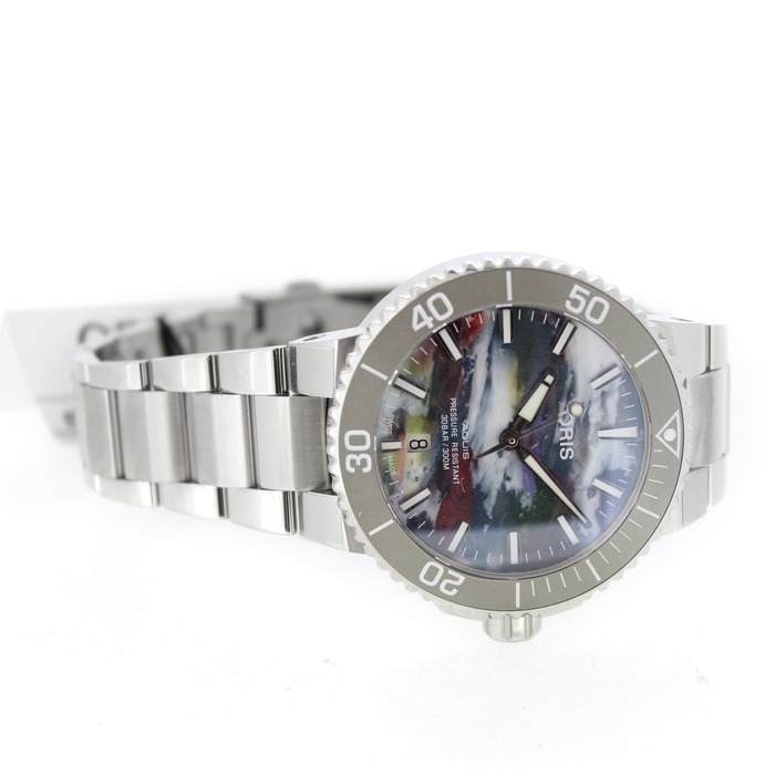 Oris_Aquis-Date_0173377664150_Tweedehands_246365_Juwelier_Clem_Vercammen-10.jpg