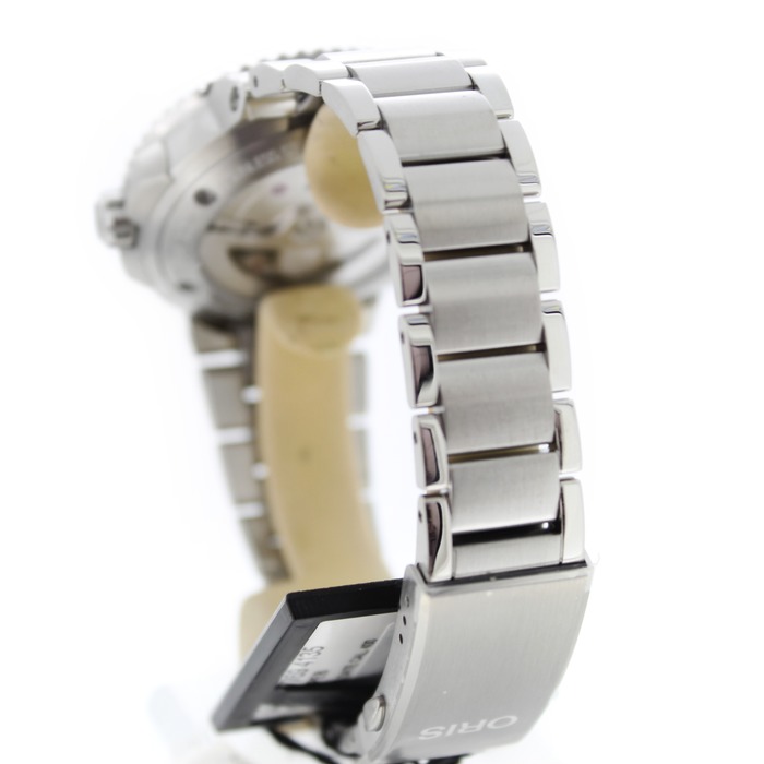 Oris_Aquis-Date_0140077694135_Outlet_255256_Juwelier_Clem_Vercammen-10.jpg