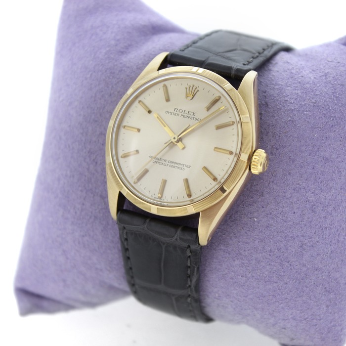 Rolex_Oyster_Perpetual_34_gold_18_carat_Juwelier_Clem_Vercammen.jpg
