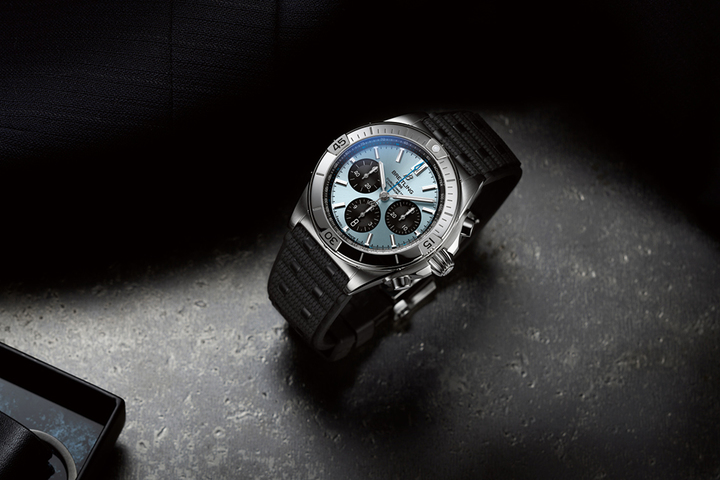 Breitling Chronomat B01 42 Breitling Chronomat B01 42