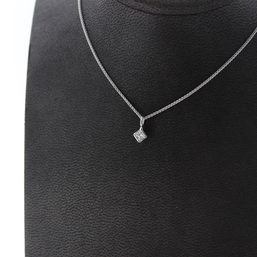 Juweel Collier Witgoud 18 karaat met Princes Cut diamant '82977-2065-TWDH' Juweel Collier Witgoud 18 karaat met Princes Cut diamant '82977-2065-TWDH'