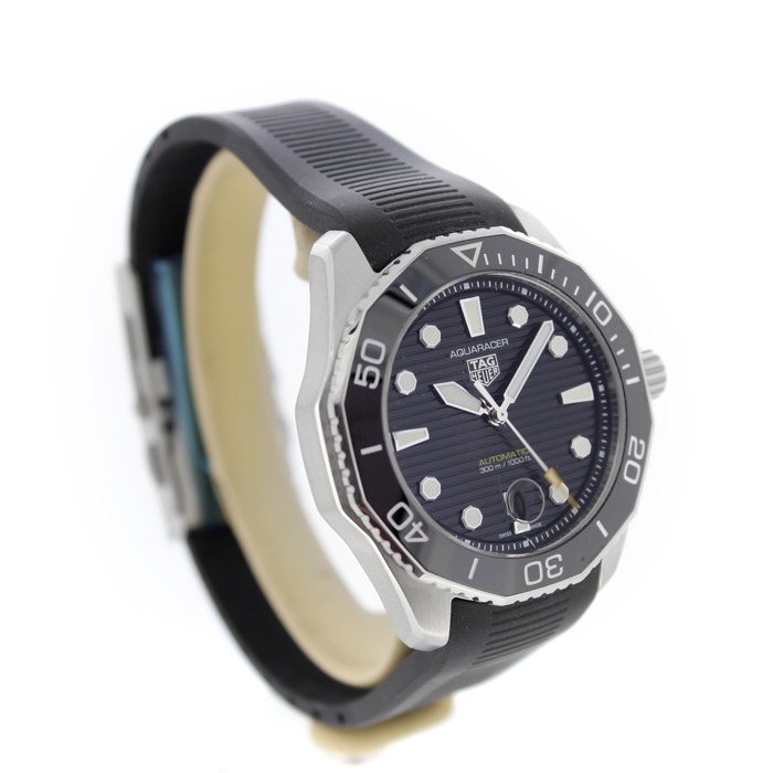 Tag_Heuer_Aquaracer_Professional_300M_WBP201A.FT6197_Juwelier_Clem_Vercammen-8.jpg