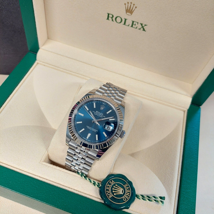 Rolex_Oyster_Perpetual_Datejust_41_126334_Tweedehands_84650_Juwelier_Clem_Vercammen-17.jpg