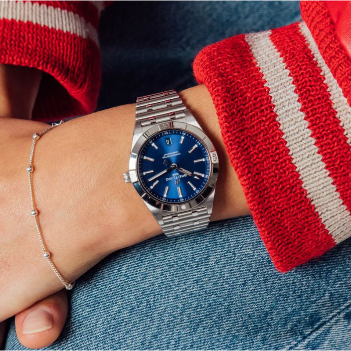 265856_01_Breitling_Chronomat_36_Automatic_Blue_A10380101C1A1_Juwelier_Clem_Vercammen-5.jpg