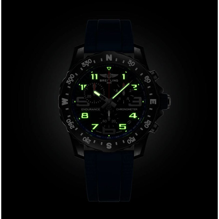 266332_01_Breitling_Endurance_Pro_44_Black_Blue_Breithlight_X82310D51B1S2_Juwelier_Clem_Vercammen-6.jpg