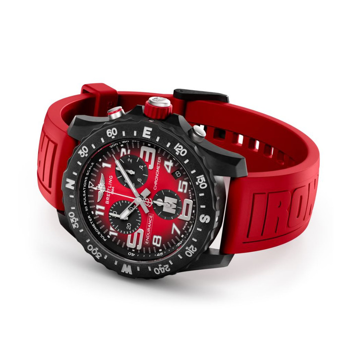 266506_01_Breitling_Endurance_Pro_44_Ironman_Breitlight_Red_XA823109A1K1S1_Juwelier_Clem_Vercammen-3.jpg