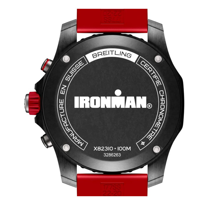 266506_01_Breitling_Endurance_Pro_44_Ironman_Breitlight_Red_XA823109A1K1S1_Juwelier_Clem_Vercammen-4.jpg