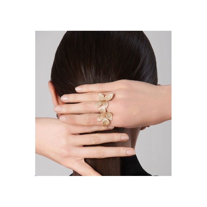 266641_01_Pasquale_Bruni_Giardini_Secreti_Ring_Red_Gold_15115R_Juwelier_Clem_Vercammen-3.jpg