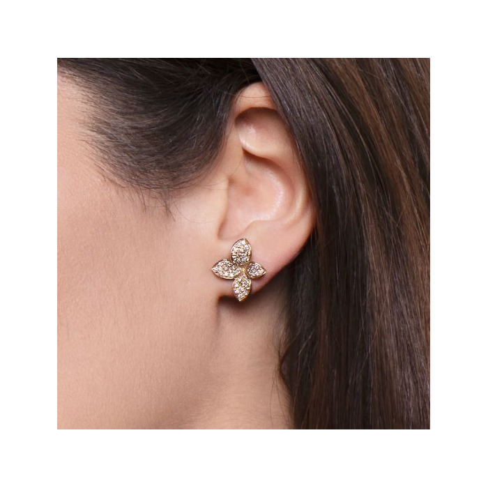 266645_01_Pasquale_Bruni_Giardini_Segreti_Petite_Earrings_Red_Gold_15371R_Juwelier_Clem_Vercammen-2.jpg