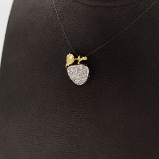 Juweel Hanger appeltje bicolor goud 18 karaat briljanten '87833-2206-TWDH' Juweel Hanger appeltje bicolor goud 18 karaat briljanten '87833-2206-TWDH'