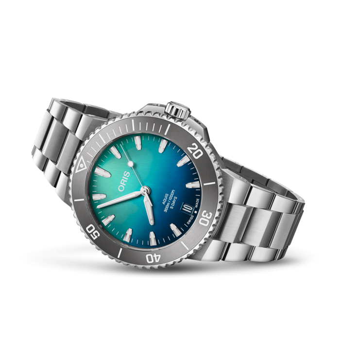 Oris_Aquis_Limited_Edition_Great_Barrier_Reef_01_400_7790_4185_Juwelier_Clem_Vercammen_4.png
