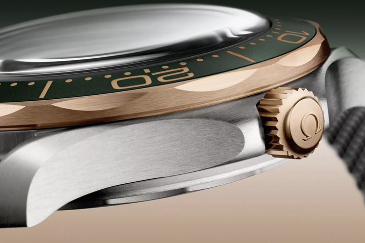 OMEGA Seamaster Diver 300M OMEGA Seamaster Diver 300M