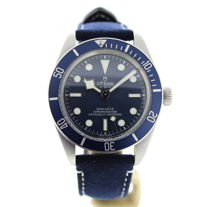 267736_01_Tudor_Black_Bay_79030B_Tweedehands_CV-941_Juwelier-Clem_Vercammen-2.jpg