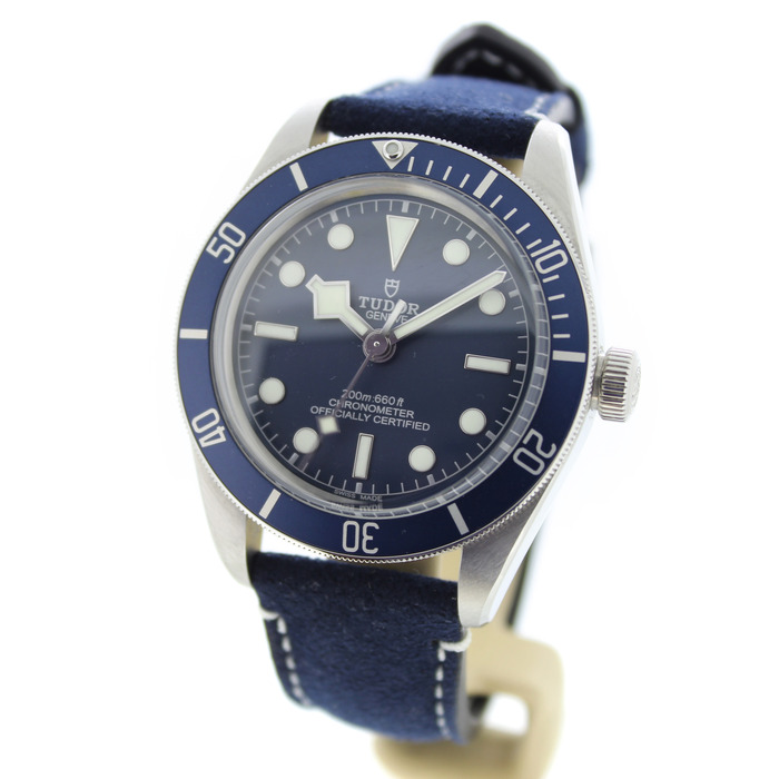 267736_01_Tudor_Black_Bay_79030B_Tweedehands_CV-941_Juwelier-Clem_Vercammen4.jpg