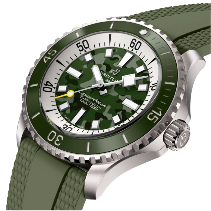 Breirling_Superocean_automatic_46_Super_Diver_E10379D31L1S1_Juwelier_Clem_Vercammen_3.png