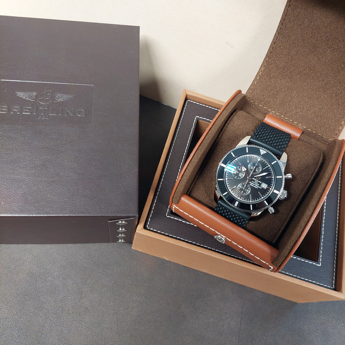 Breitling_Superocean_Heritage_A1331212BF78_Tweedehands_87448-935_Juwelier-Clem_vercammen-13.jpg