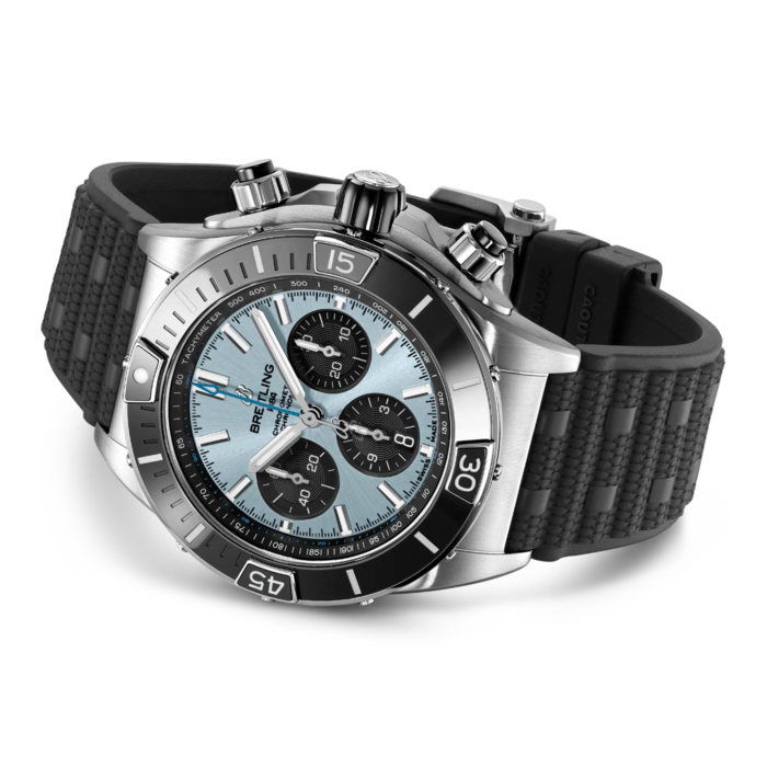 261593_01_Breitling_Chronomat_B01_44_ICEBLUE_Black_Rubber_PB0136251C1S1_Juwelier_Clem_Vercammen_3.png