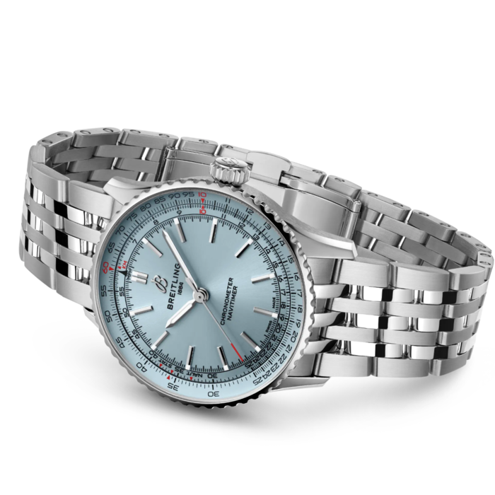 265678_01_Breitling_Navitimer_Auto_41_A17329171C1A1_Juwelier_Clem_Vercammen_3.png