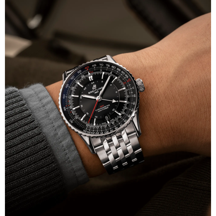 263148_01_Breitling_Navitimer_Auto_GMT_41_B32_A32310251B1A1_Juwelier_Clem_Vercammen_5.png