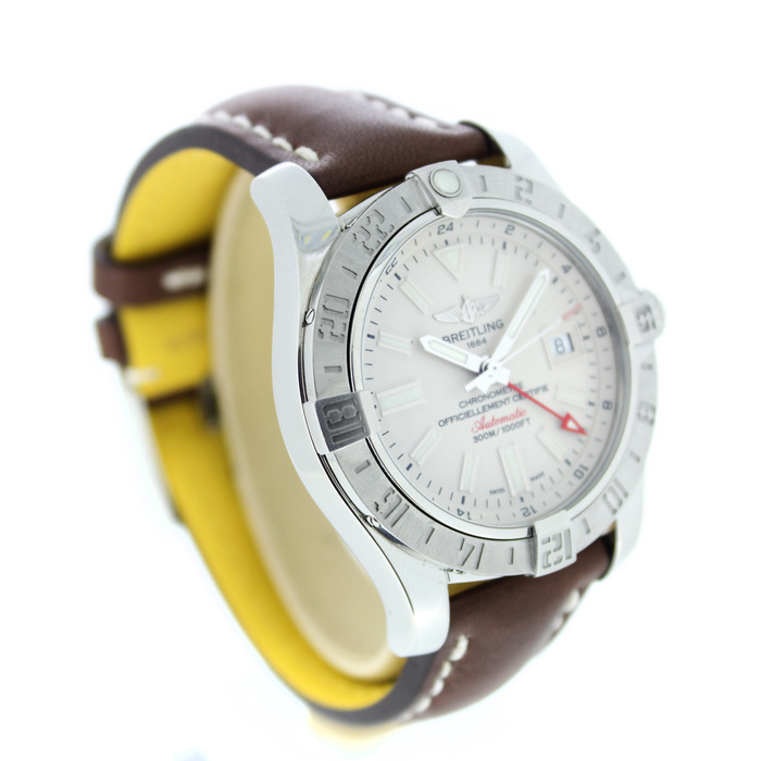 267144_01_Breitling_Avenger_GMT_43_A3239011-g778_Tweedehand_CV-933_Juwelier_Clem_Vercammen-7.jpg