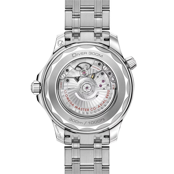 250830_01_Omega_Seamaster_Diver_300M_Co-Axial_Master_Chronometer_42MM_21030422010001_Juwelier_Clem_Vercammen_2.jpg