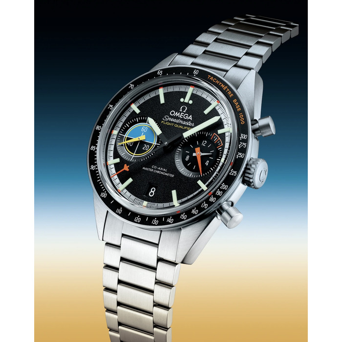 Omega_Speedmaster_Pilot_332_10_41_51_01_002_Juwelier_Clem_Vercammen_dealer_Omega_4.jpg