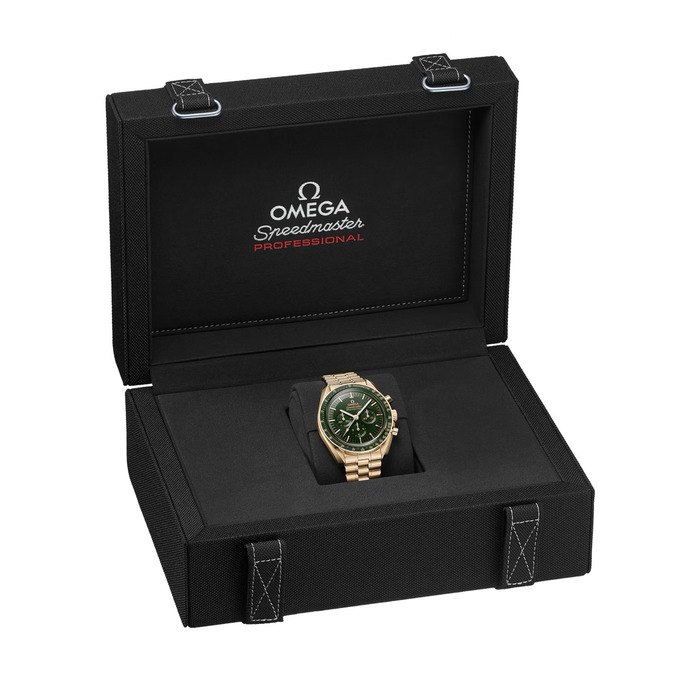256204_01_Omega_Speedmaster_Moonwatch_Professional_Co-Axial_Master_Chronometer_42mm_31060425010001_Juwelier_Clem_Vercammen_7.jpg