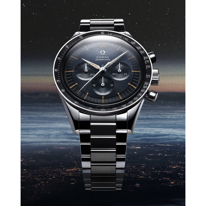 Omega_Speedmaster_First_Omega_In_space_Anniversary_Edition_310_30_40_50_06_001_Juwelier_Clem_Vercammen_6.jpg