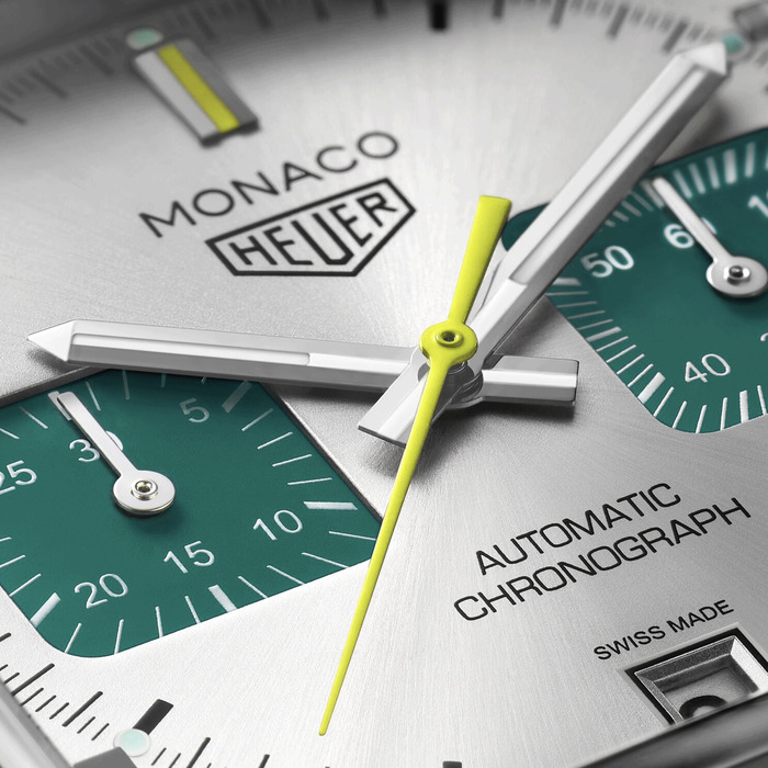 266295_01_Tag_heuer_Monaco_Racing_Green_CAW218E-FC6565_Limited_Edition_Juwelier_Clem_Vercammen_2.jpg