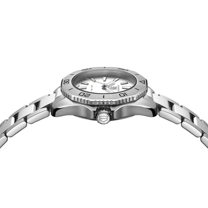 250503_01_Tag_Heuer_Aquaracer_Professional_200_Quartz_WBP1411-BA0622_Juwelier_Clem_Vercammen_2.jpg