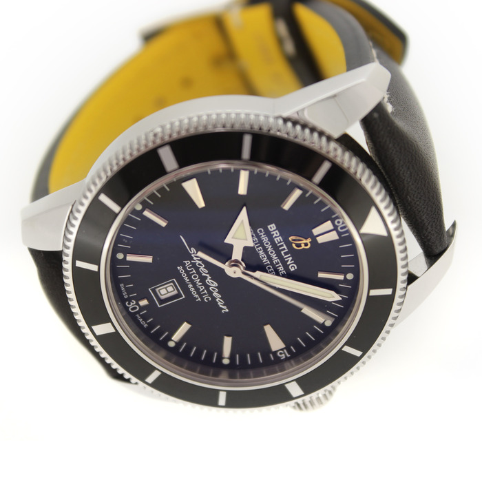 267143_01_Breitling_Superocean_A17320_tweedehands_267143_CV-932_Juwelier_Clem_Vercammen-11.jpg